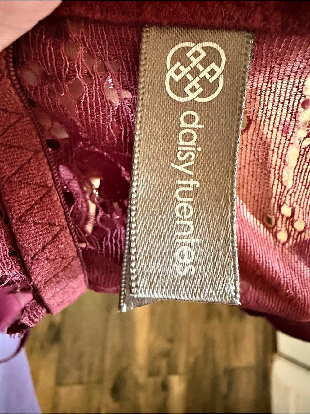 Daisy Fuentes DF827 Lace Bustier Bra in Burgundy 36B Like New - Picture 5 of 8